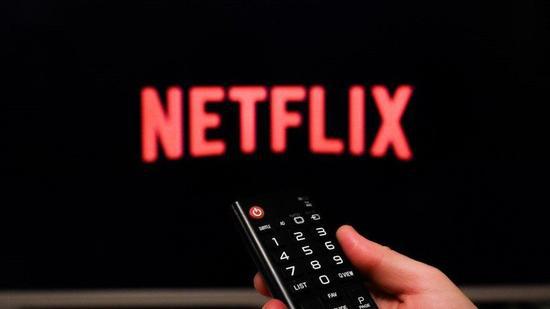 企业出海 - 分析师警告：Netflix若准备 禁止 密码分享，用户流