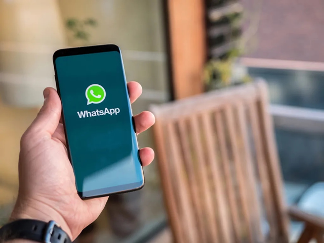 企业出海 - WhatsApp新增购物按钮 简化 聊天 界面的电商功能