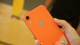 企业出海 - 分析师：iPhone更换周期变长了 这将给苹果带来麻