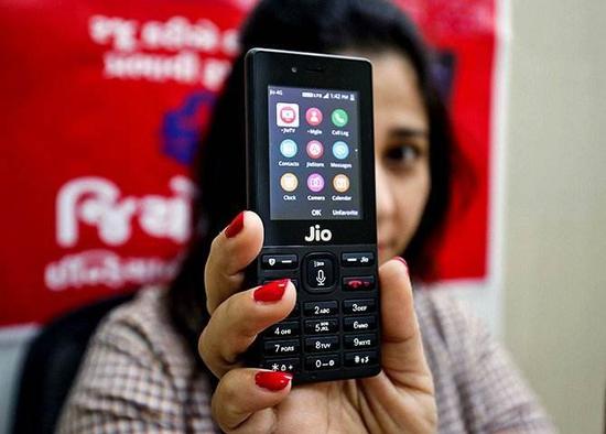 企业出海 - 鸿海与印度厂商推Jio Phone 将成全球第十大手机品