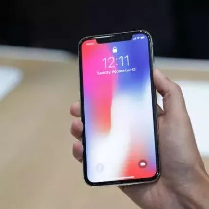 企业出海 - 摩根大通下调iPhone X上半 年产量 目标 二季度下降