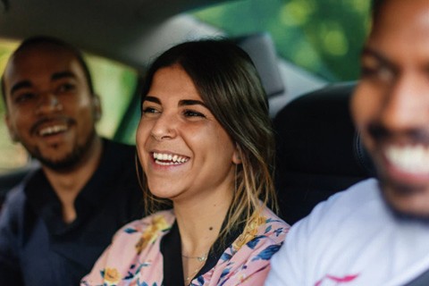 企业出海 - 优步在美国加拿大推出多站经停服务