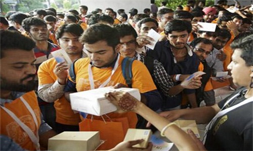 企业出海 - <b>由于小米进军线下业务，OPPO 和 vivo 在印度市场的</b>